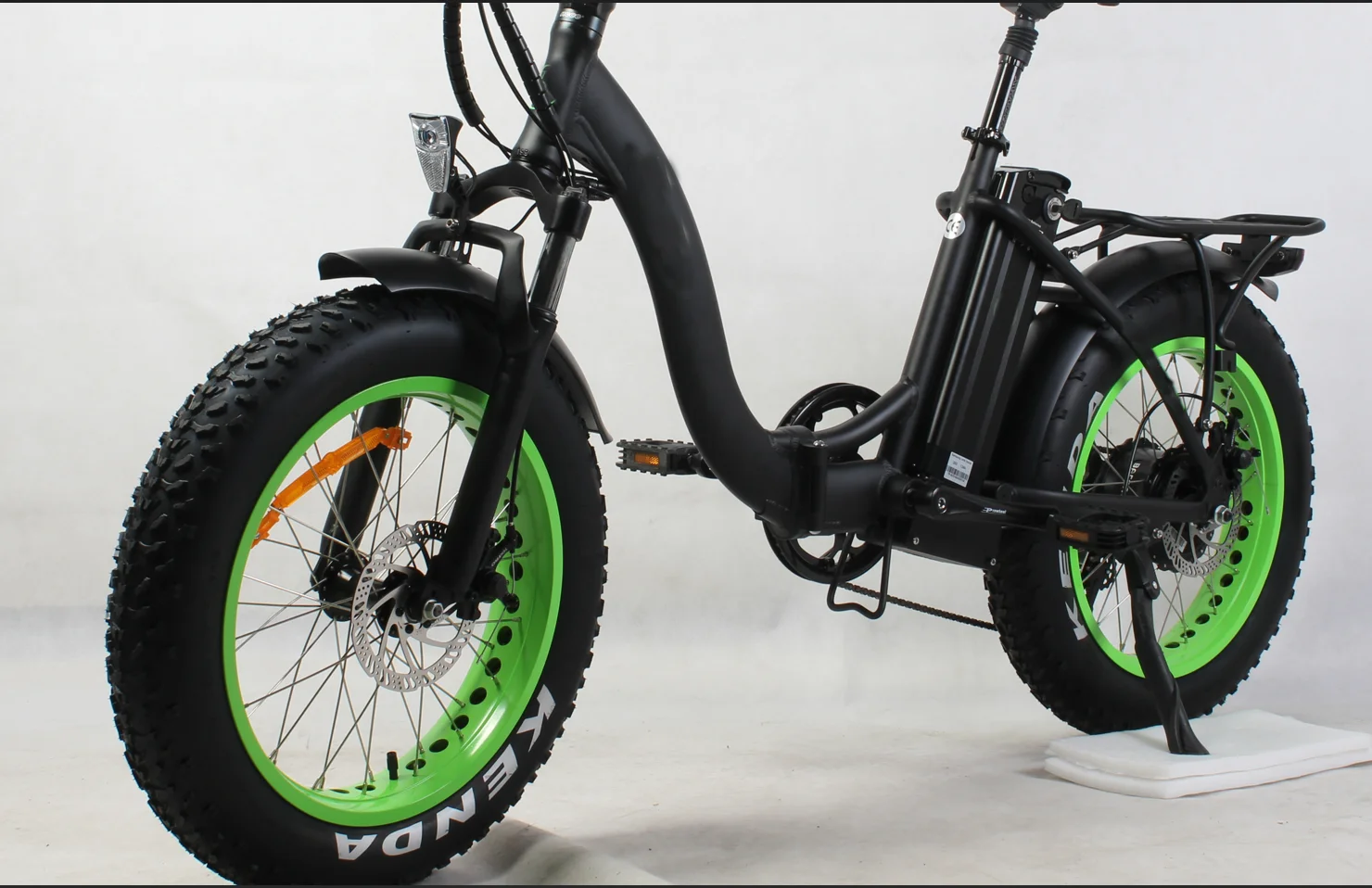 바팡 8펀 48V 750W 20*4.0/24*4.0/2 - Dynamo Hub Front 리뷰 및 가격