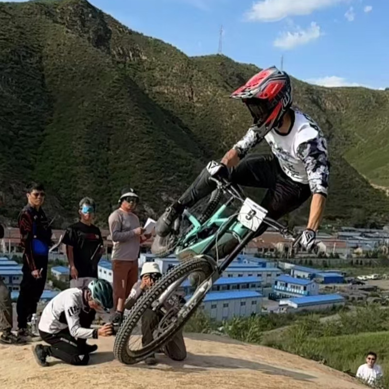 AVITUS 산악 자전거 신발 Zapatillas MT - Commuting On Mountain Bike 리뷰 및 가격